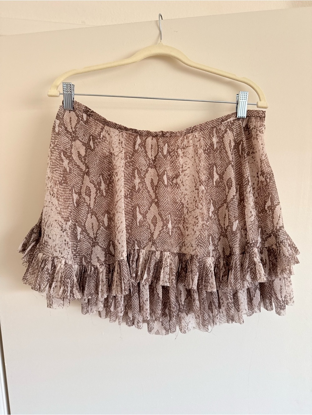 Banana Republic Beige Snake-Print Ruffle Mini Skirt